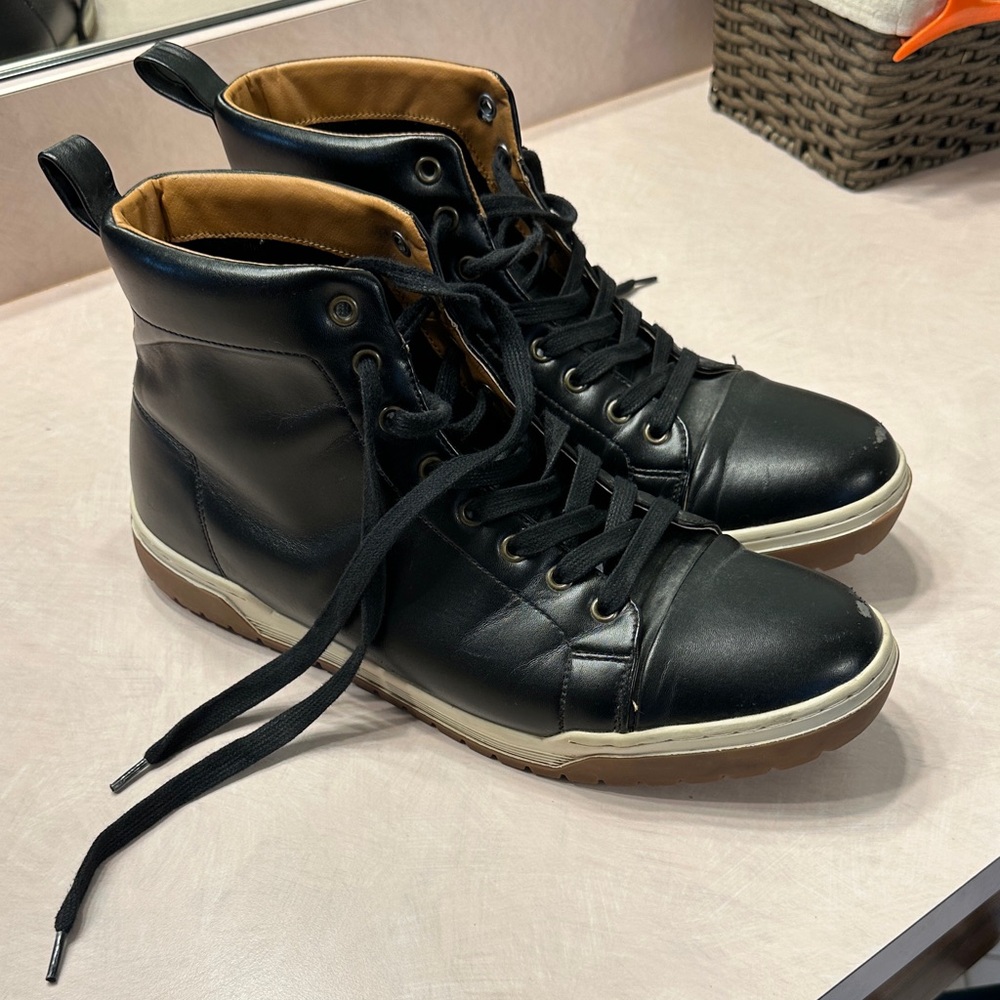 Tommy Hilfiger Black and Tan Leather Boots